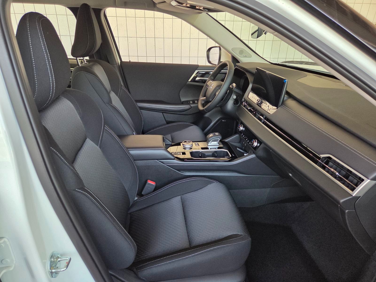 Mitsubishi Outlander - Bild 10