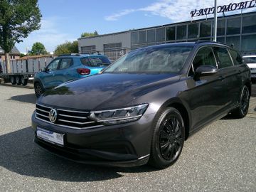 Volkswagen Passat Variant - 1