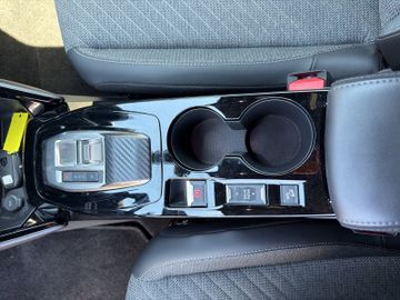 Peugeot 2008 Allure PT 130 EAT8 Navi+SHZ+RFK+LED+Carplay