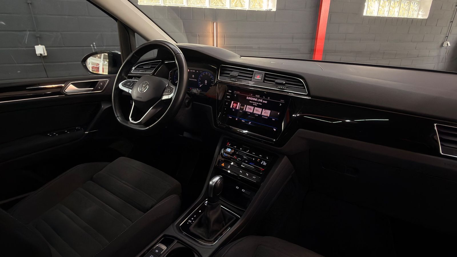 VW Touran Touran Highline TDI AHK|KAMERA|PANO|IQ Light Vorschau 6