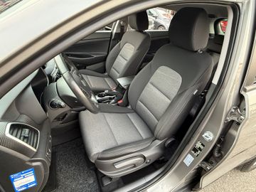 Hyundai TUCSON - 12