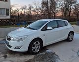 Opel Astra Turbo, 140 PS - Opel Astra: 14 Turbo