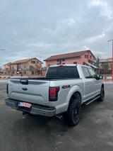 Ford F 150 - silberne Ford F 150