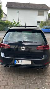 Volkswagen Golf 2.0 TSI OPF DSG 4MOTION R - VW Golf Gebrauchtwagen in Köln