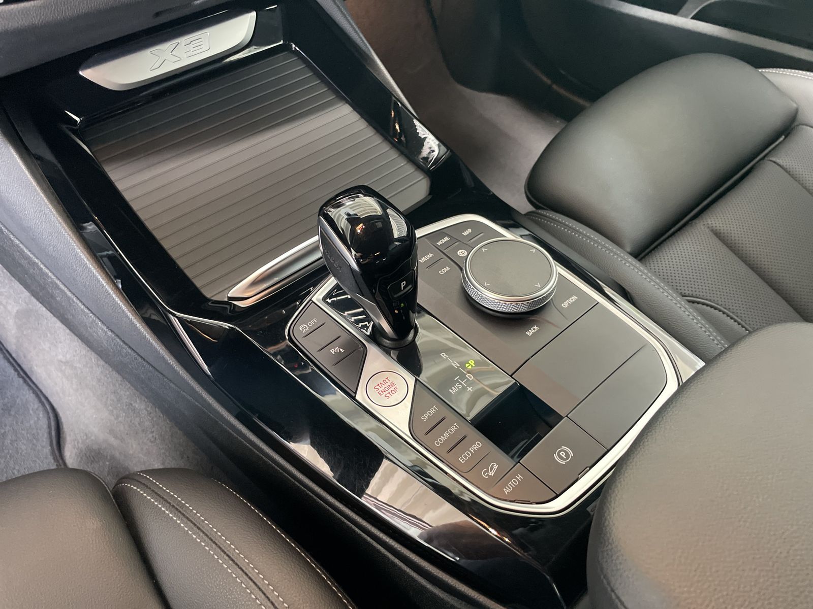 BMW X3 xDrive30i LiveCockpitProf Head-Up Kamera LED foto 14