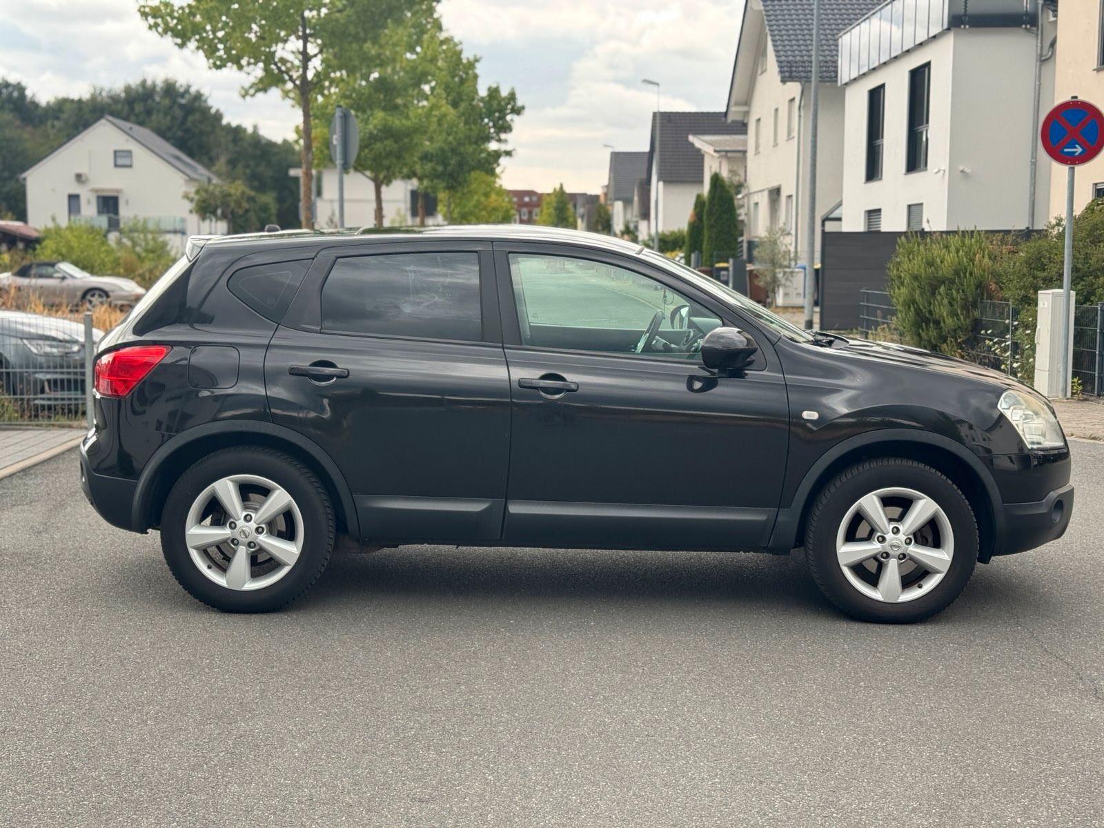 Nissan Qashqai+2 2009 — photo 7