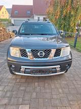 Nissan NAVARA MY08 2.5 D 171PS DC 5 - gebrauchte Nissan Navara aus dem Jahr 2007