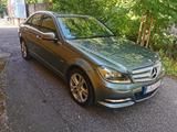 Mercedes-Benz C 200 Limousine Avantgarde Navi Pdc Sitzheizung - gebrauchte Mercedes-Benz C 200 aus dem Jahr 2012