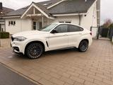 BMW X6 M50 M50d - absolut voll - BMW: V6