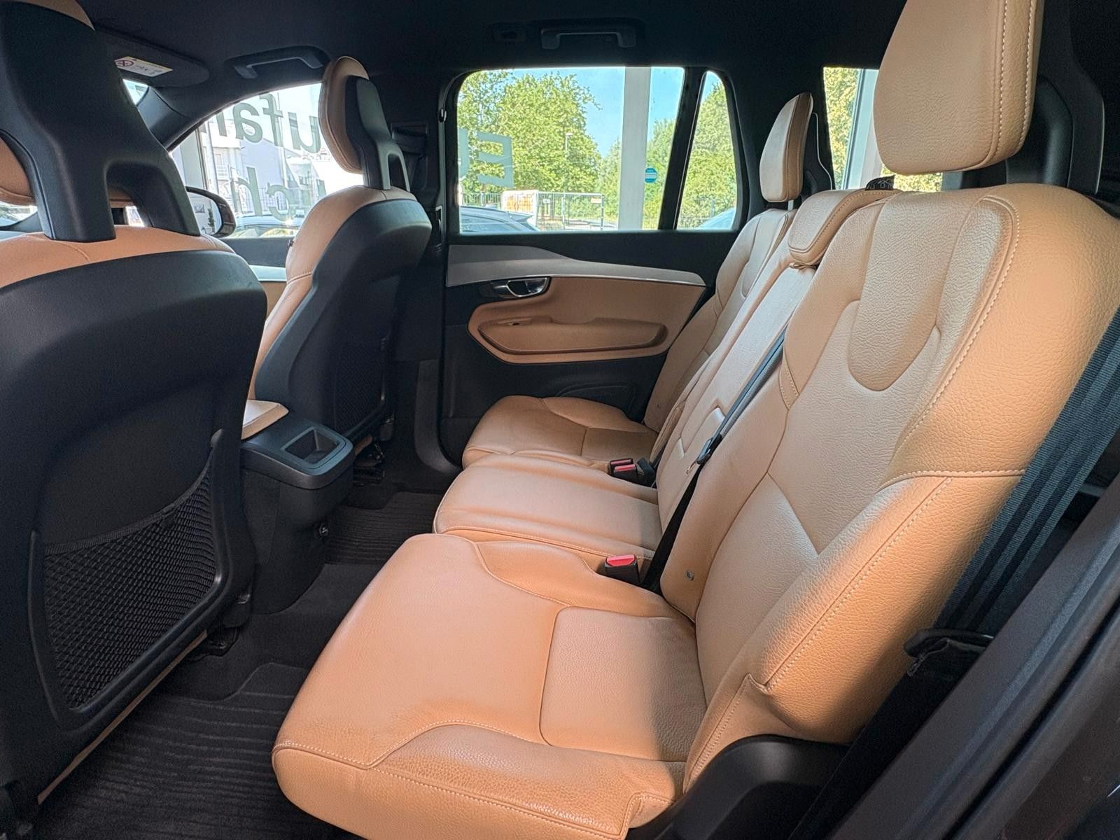 Fahrzeugabbildung Volvo XC 90 XC90 Momentum 2WD 7 sitze volleder, acc