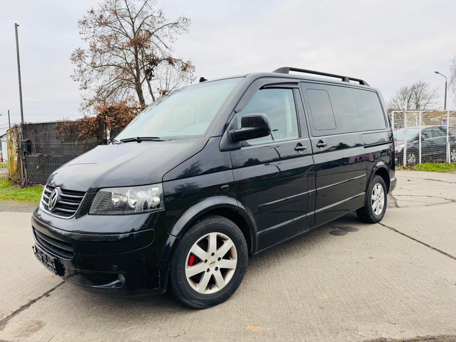 Volkswagen T5 Multivan Highline 2.5 TDI, 7Sitze,Tisch,Klima