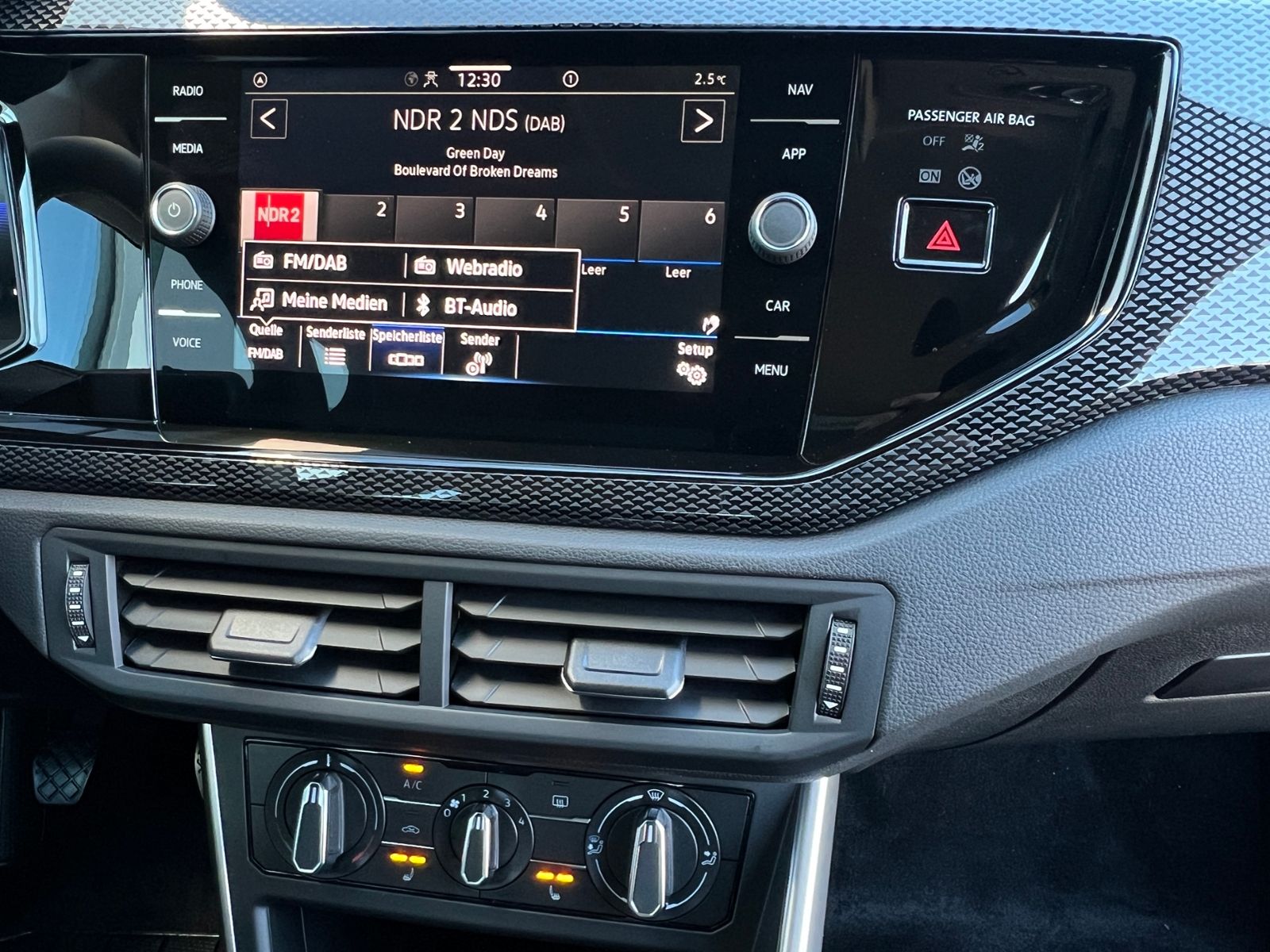 Fahrzeugabbildung Volkswagen Polo Life 1.0 TSI *LED, Klima, Sitzhzg., App-Con