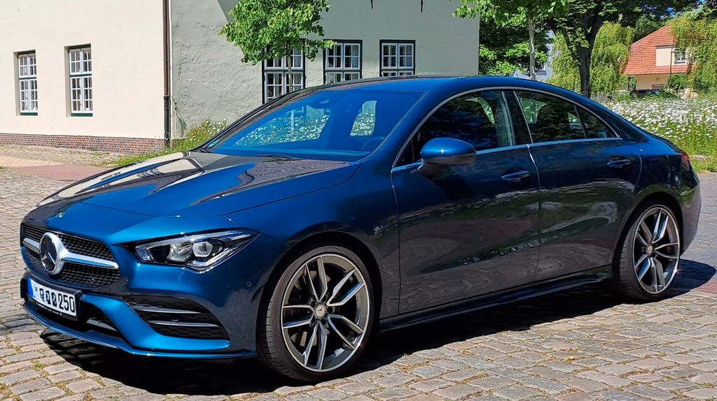 Image of Mercedes-Benz CLA 250