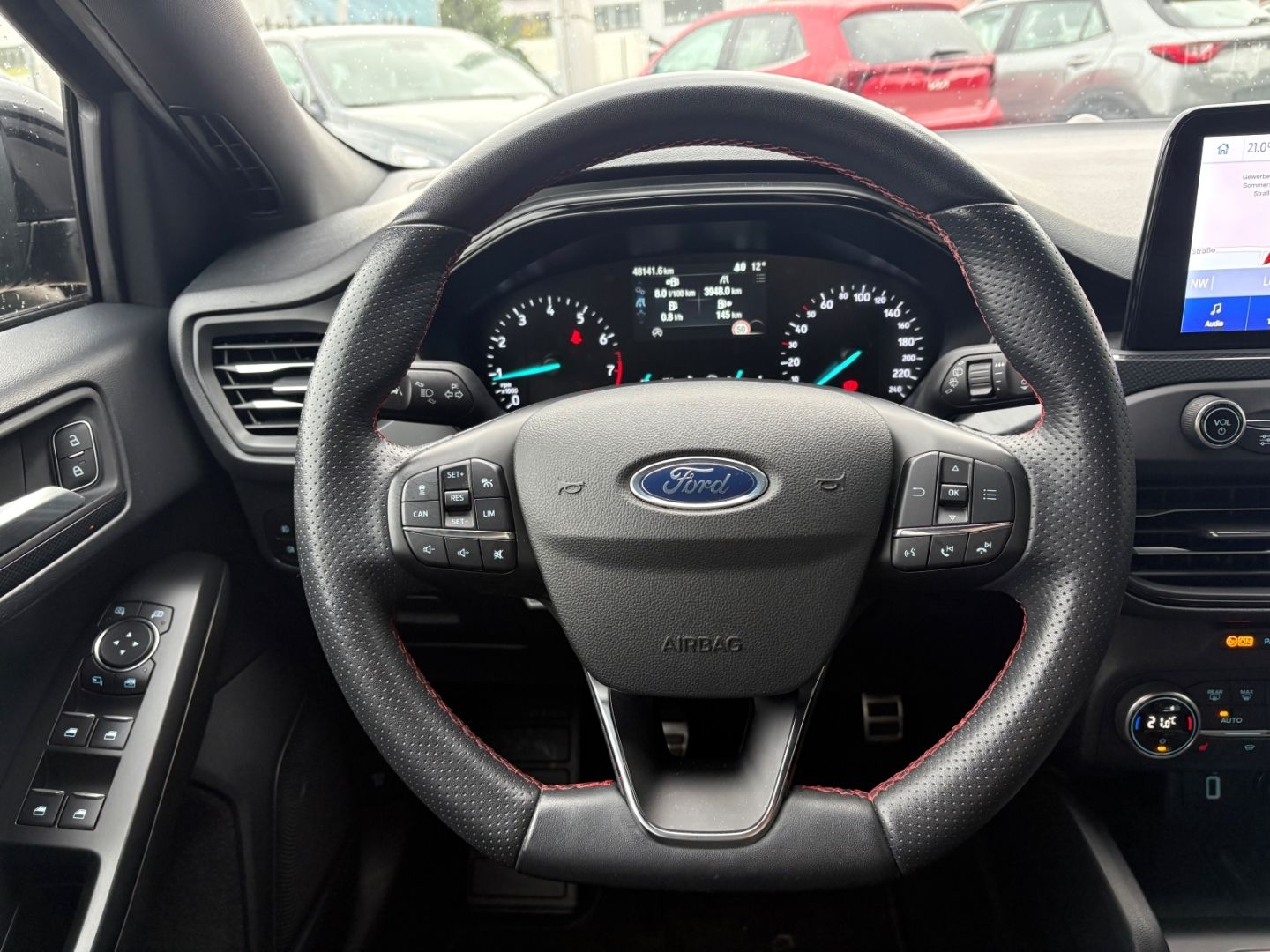 Fahrzeugabbildung Ford Focus Turnier ST-Line SpurhalteASS Kamera Navi