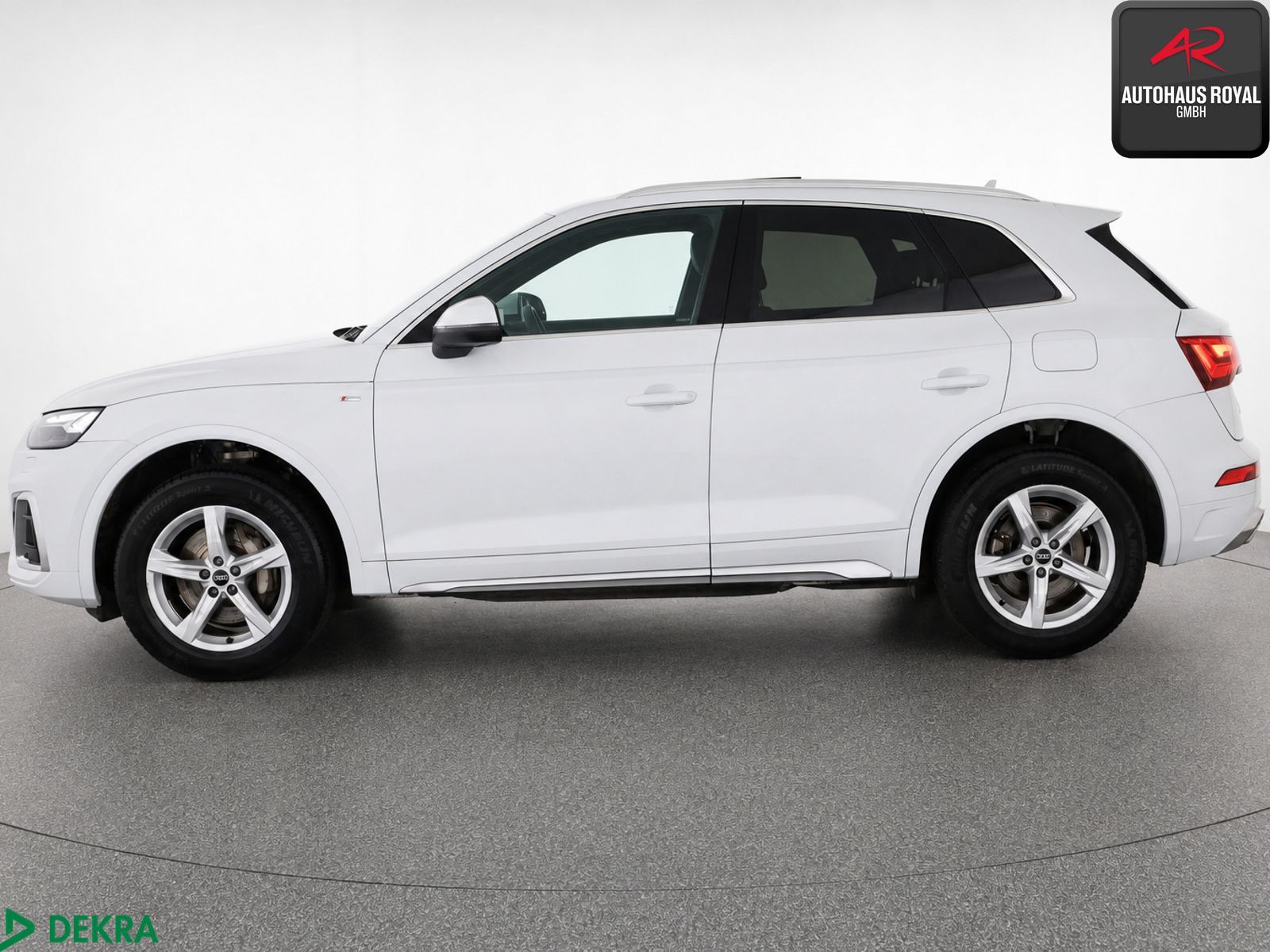 Audi Q5 50 TFSI e qu S LINE PANO,MATRIX,KEYLESS,AHK imagem 2