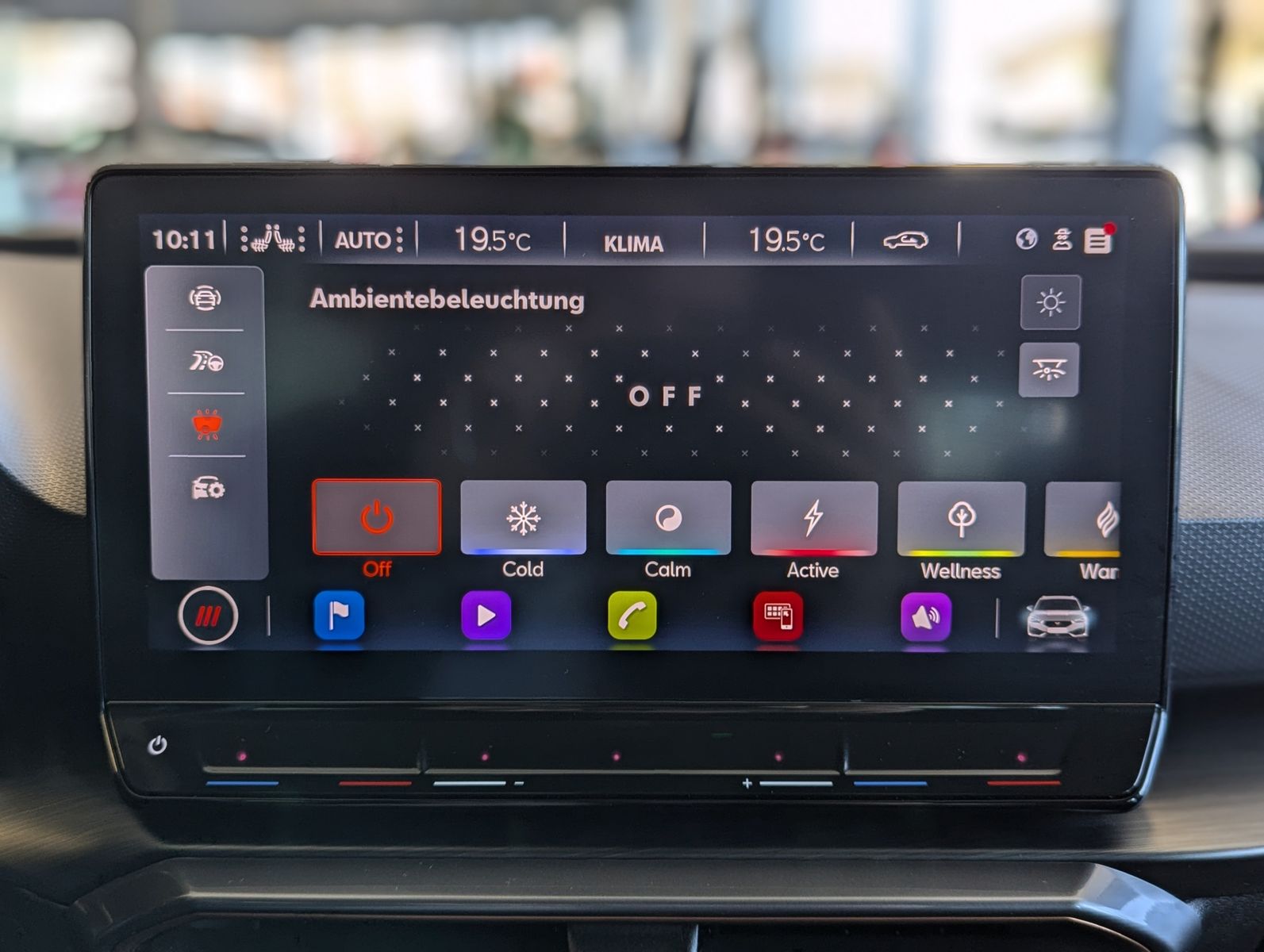 Fahrzeugabbildung CUPRA Leon 1.5eTSI DSG Matrix Cam Vision+ el. Heck AHK