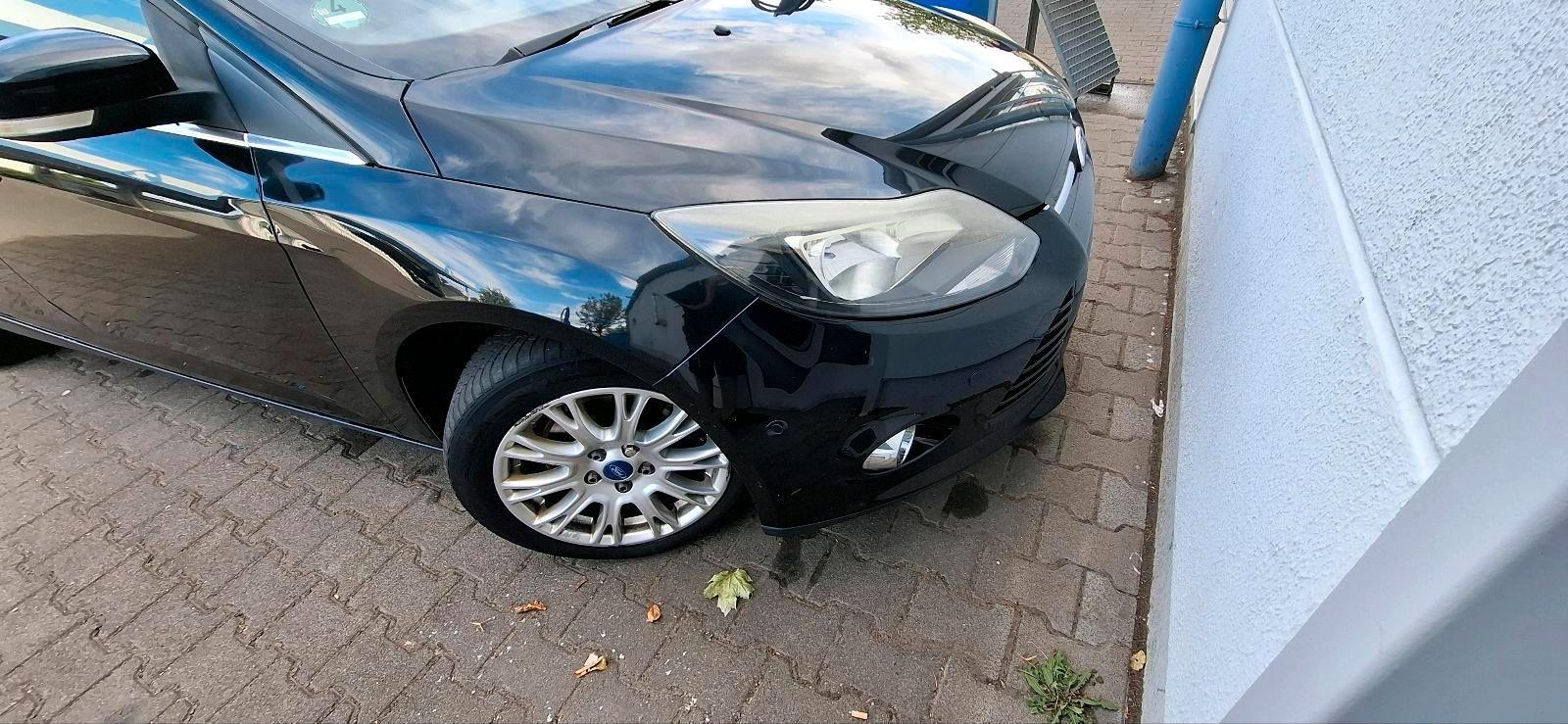 Ford Focus 2012 — photo 7