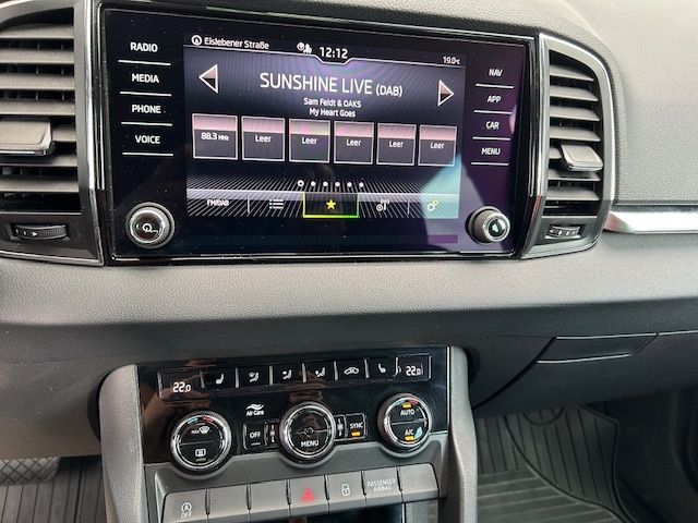 Karoq Clever 2.0 TDI DSG 4x4 NAV;SHZ;LED;KESSY