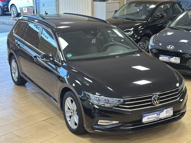 Volkswagen Passat Business*Cockpit*AHK*ACC*LED*Navi*R.Cam