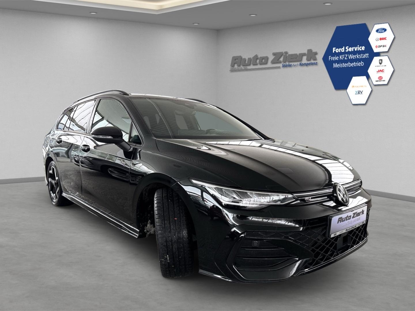 Volkswagen Golf VIII Variant 1.5 eTSI DSG R-Line ACC RFK LE, миниатюра 3