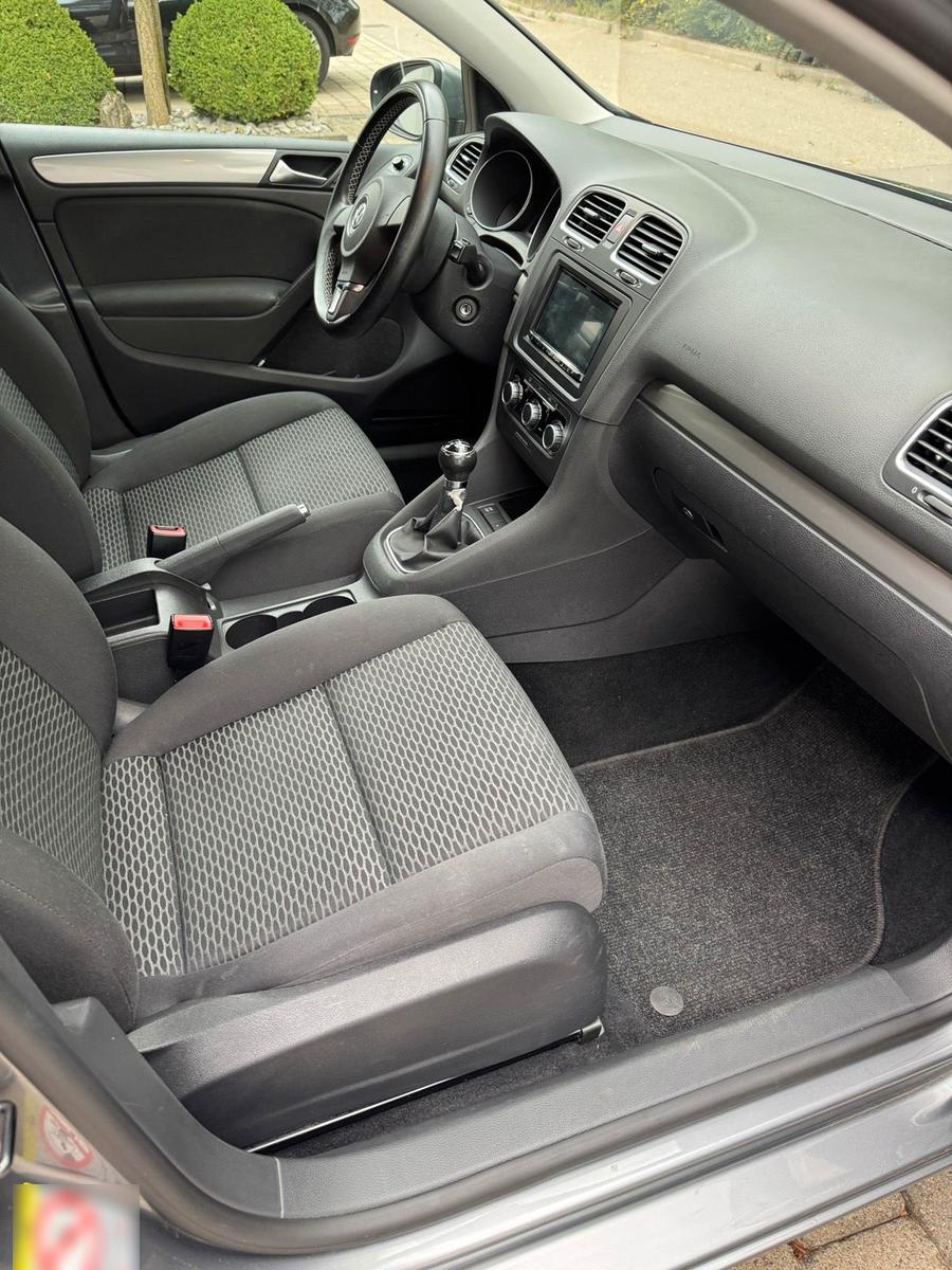 Volkswagen Golf 2009 — photo 12
