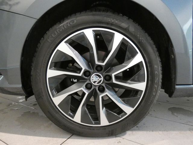 Fabia 1.0 TSI DRIVE 125 Best Of LED KAM NAV PANO