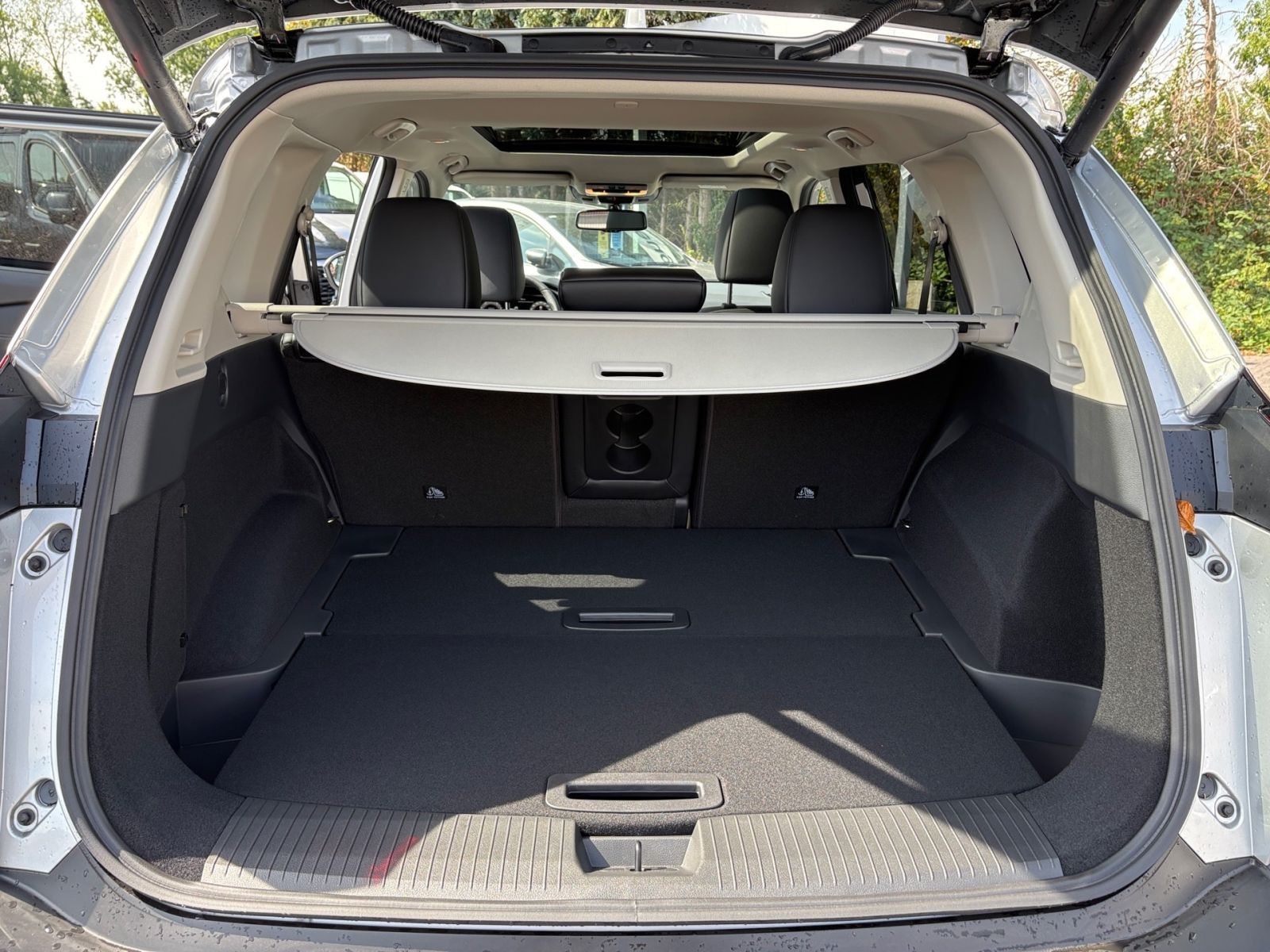 Fahrzeugabbildung Nissan X-Trail N-Connecta *NAVI*KAMERA*PDC*WINTERPAKET*