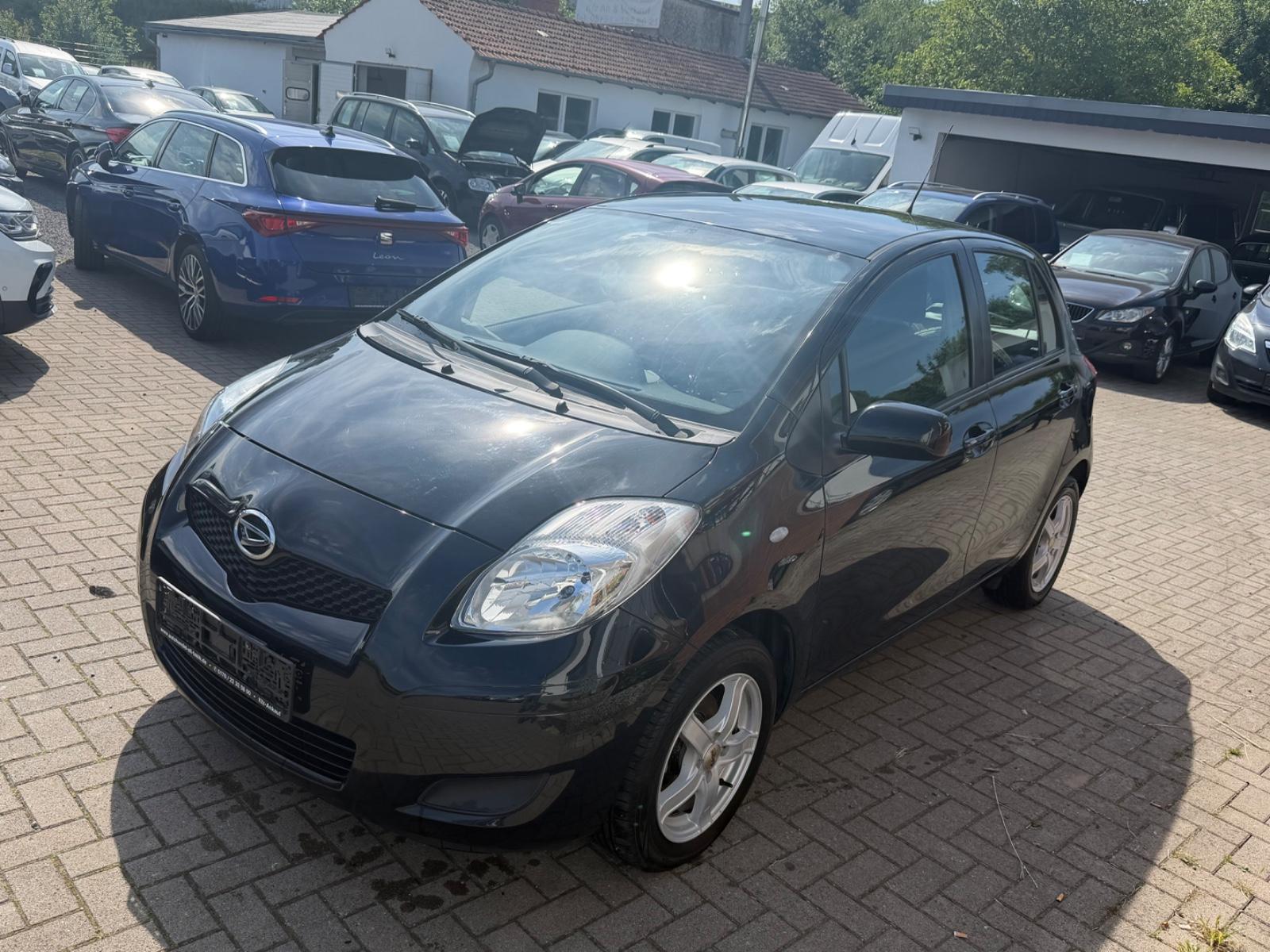 Toyota Yaris / Charade Cool Klima 1. Hand Tüv Neu