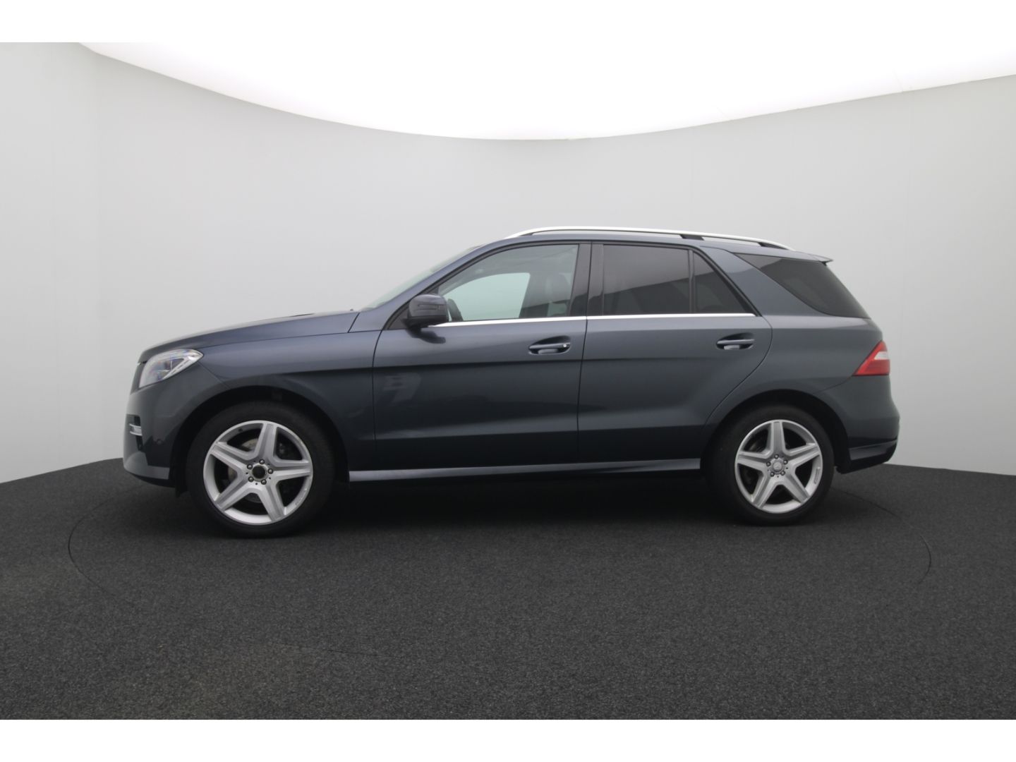 Fahrzeugabbildung Mercedes-Benz ML 350 CDI BlueTec Pano Schiebe Standheizung SHZ