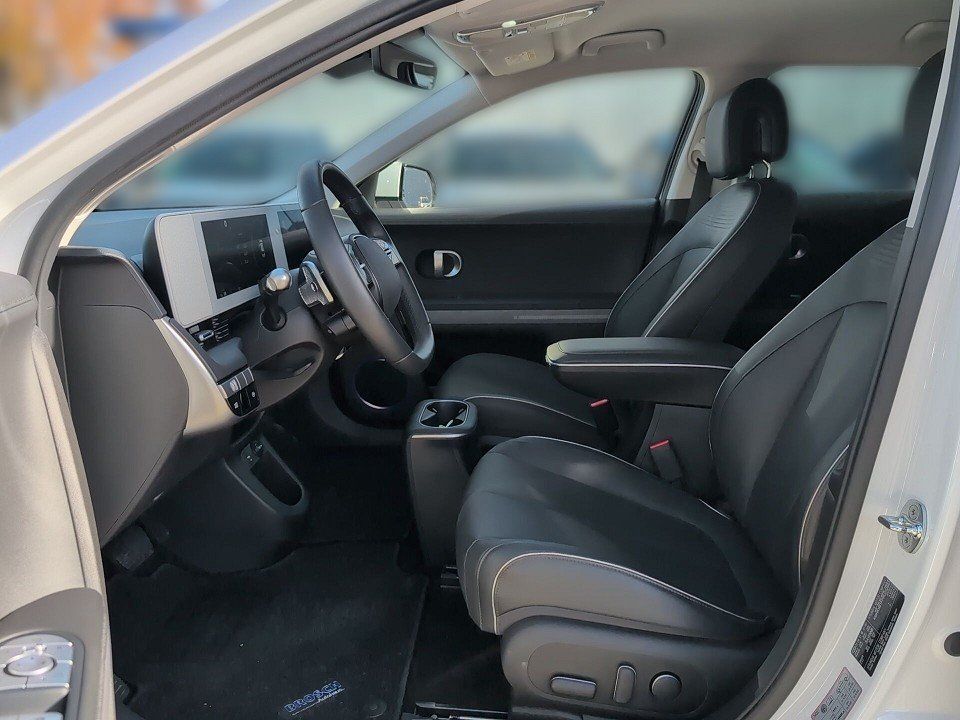 Fahrzeugabbildung Hyundai IONIQ 5 MJ24 4WD 77kWh TECHNIQ 1HD VAT BOSE+NAV+