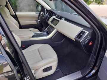 Land-Rover Range Rover Sport - 11