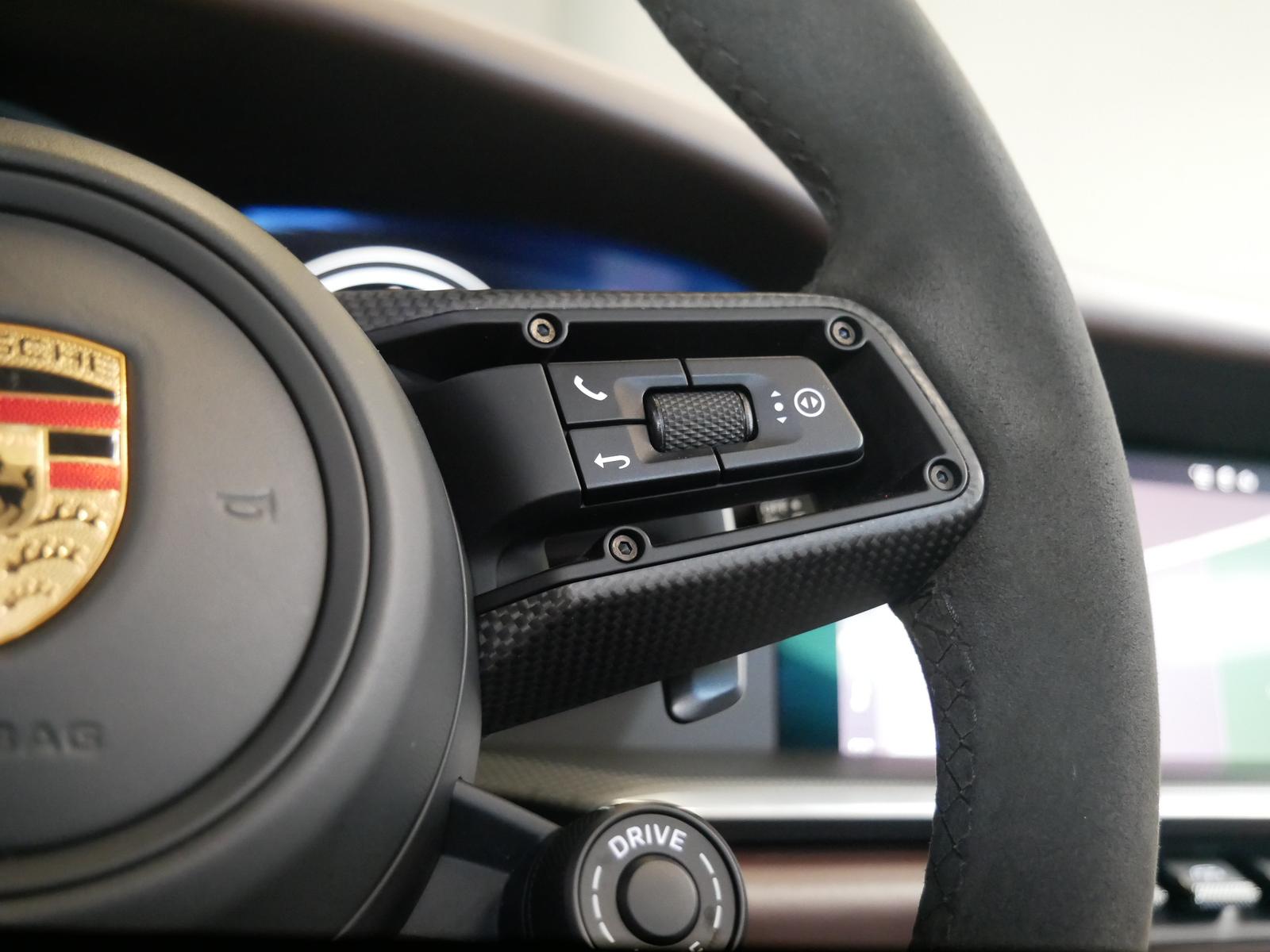 Porsche 992 911 Turbo S Lift Matrix Sportabgas PASM 1.Hd