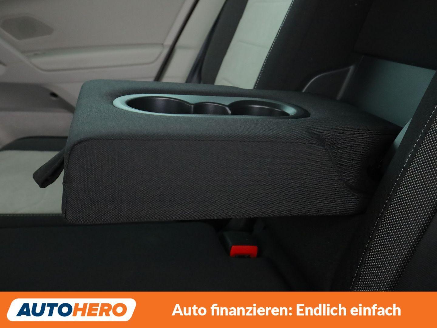 Volkswagen Tiguan 2.0 TSI Elegance 4Motion Aut.*NAVI*360*