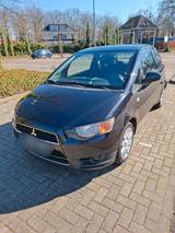 Mitsubishi Colt 1.3 Invite ClearTec Invite - Mitsubishi Colt mit Benzin-Antrieb: Limousine, 1.3