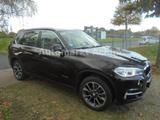 BMW X5 xDrive 30 d Aut. LEDER+NAVI+KAMERA+PANORAMA - BMW X5 mit Diesel-Antrieb