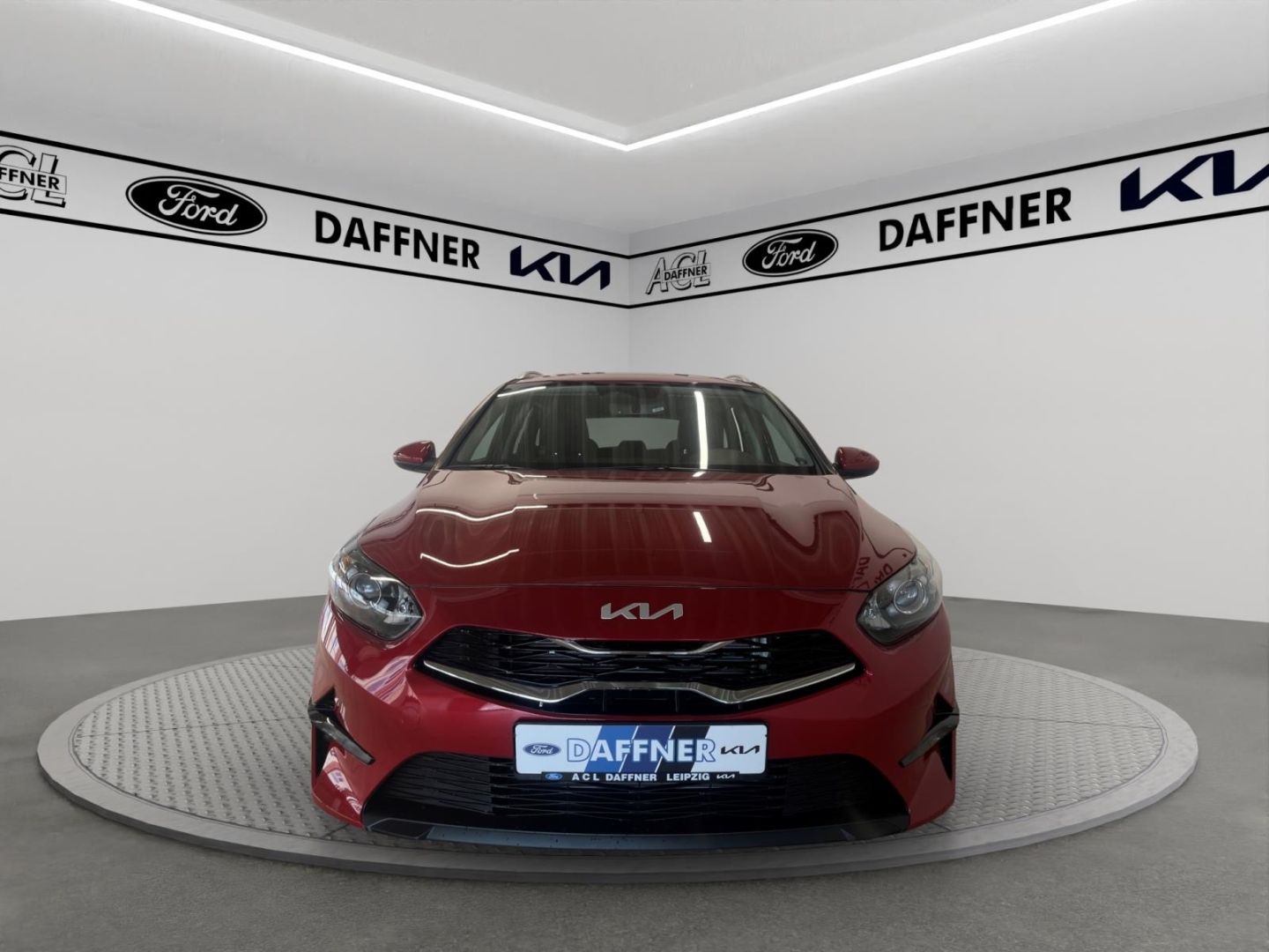 Fahrzeugabbildung Kia Ceed_sw Vision Kamera Tempomat Navigation DAB