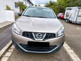 Nissan Qashqai 2.0  CVT-M6 Automatik 360+Sitzheizung - Nissan Qashqai: Cvt