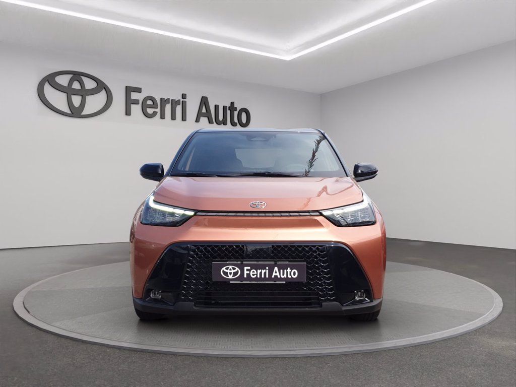 Toyota TOYOTA Aygo x 1.5 hybrid icon e-cvt del 2026 imagem 3