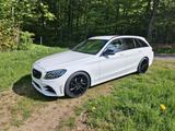Mercedes-Benz C 220 d 4MATIC T Autom. - AMG Line - Mercedes-Benz C 220 in Dresden