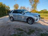 Mercedes-Benz ML 350 4x4 Luft LED AHK STHZ LEDER 360° 2.Hand - Mercedes-Benz ML 350 in Nürnberg