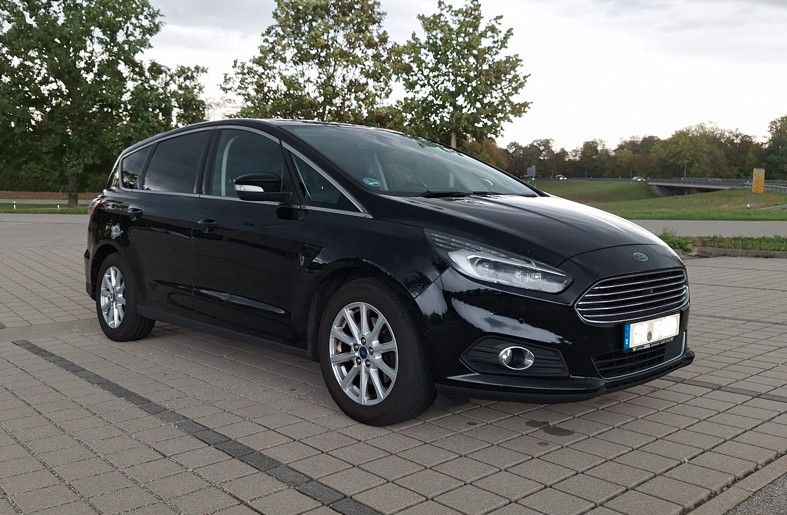 Image of Ford S-Max