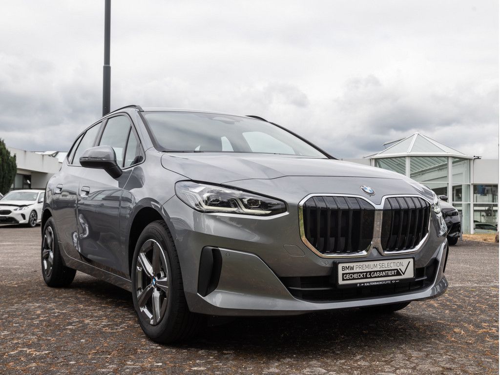 BMW 220 Active Tourer AHK LED NAVI KAMERA SHZ PDC foto 4