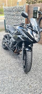 Yamaha Xj6 - NEUWERTIG - WENIG KM - SPORTTOURER VON 501 BIS 750 CCM