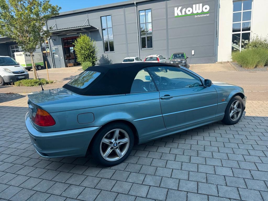 BMW 325