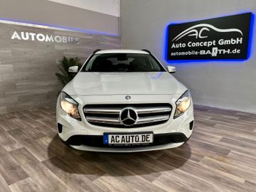 Fahrzeugabbildung Mercedes-Benz GLA 200 Style *Navi *PDC *1.Hand