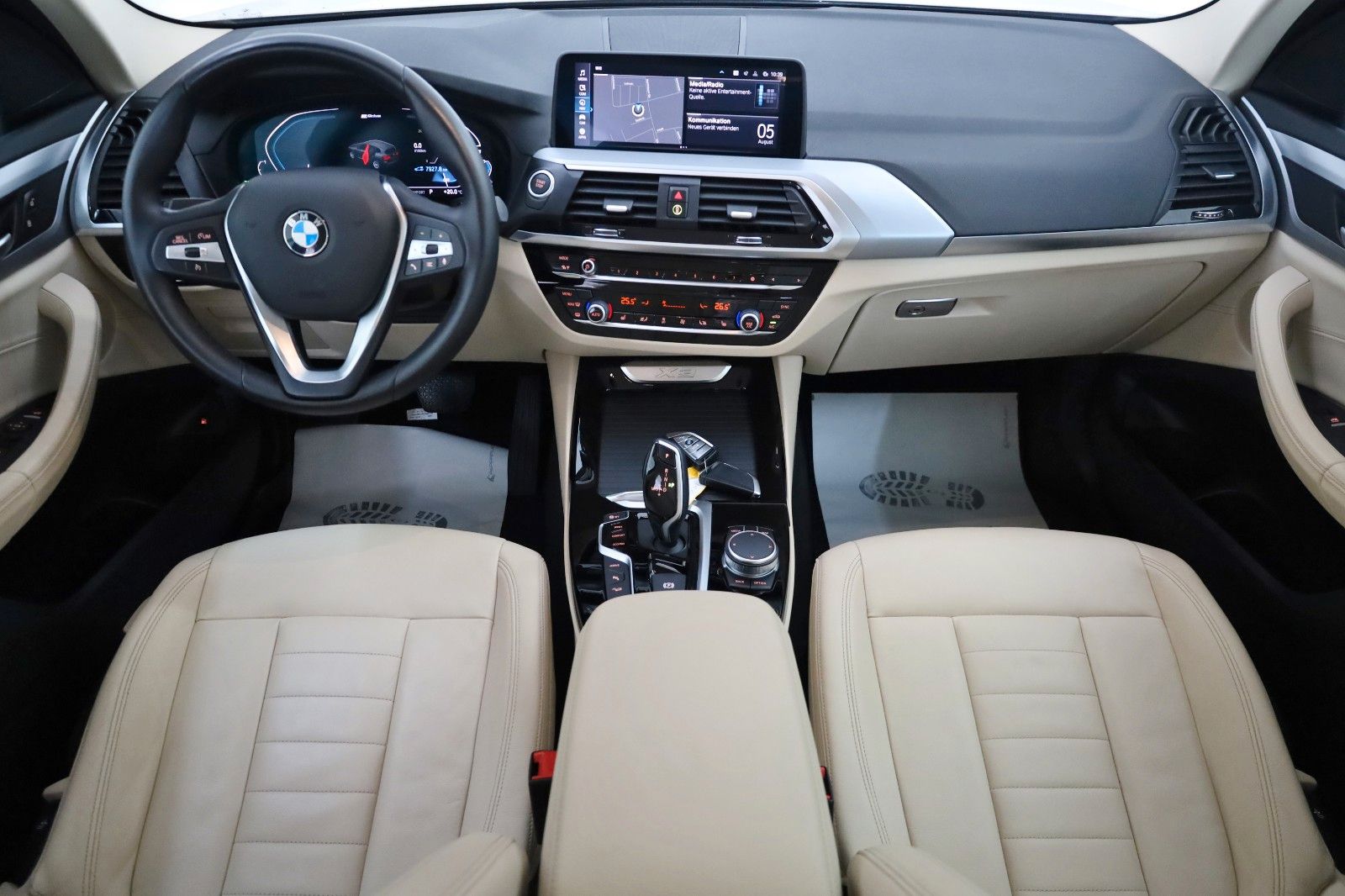 Fahrzeugabbildung BMW X3 xDrive 30e Advantage,Leder,Navi,LED,Kamera,SH