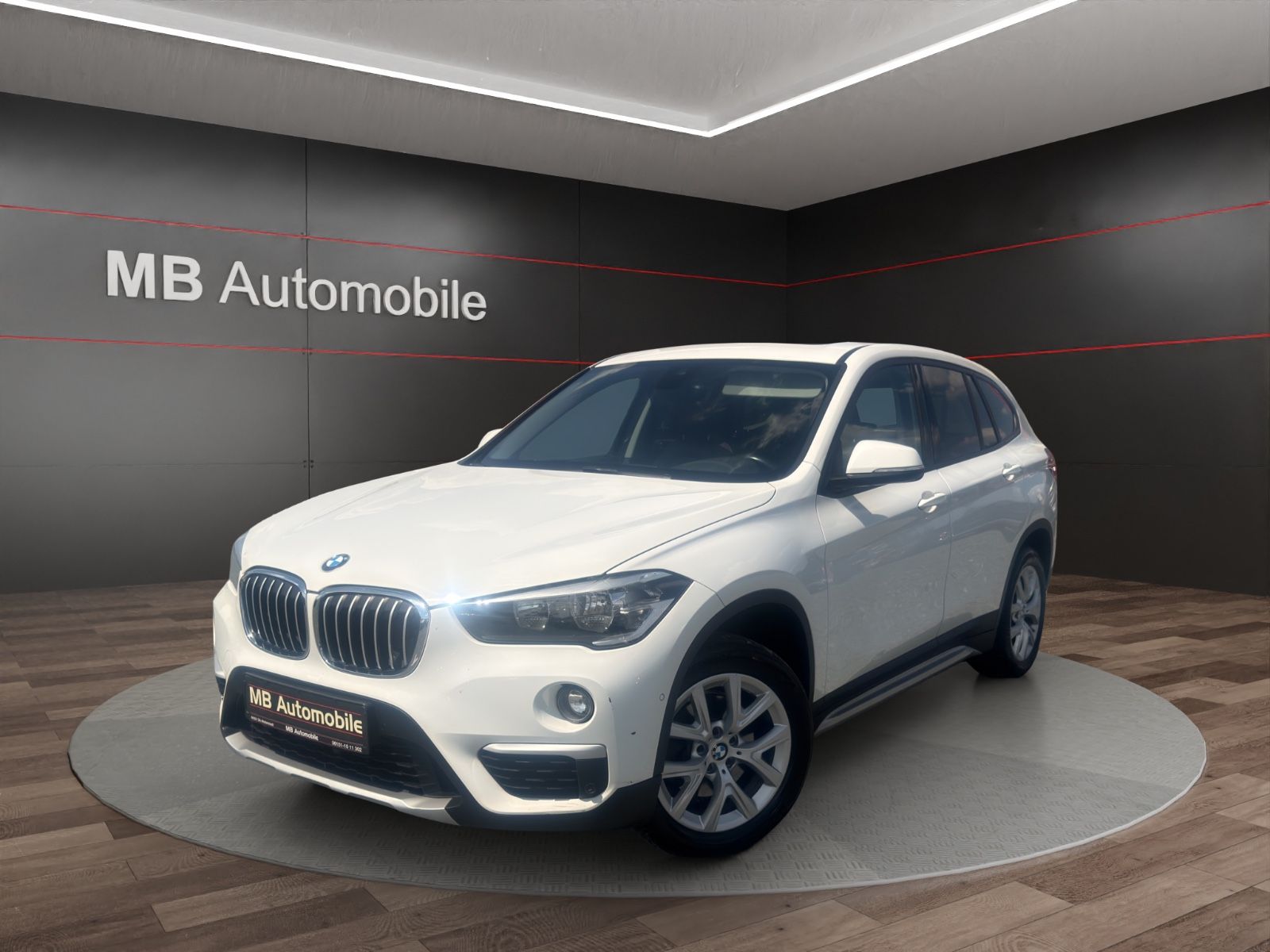 BMW X1 sDrive 18 d xLine M  GSD/Leder/Navi/Pano