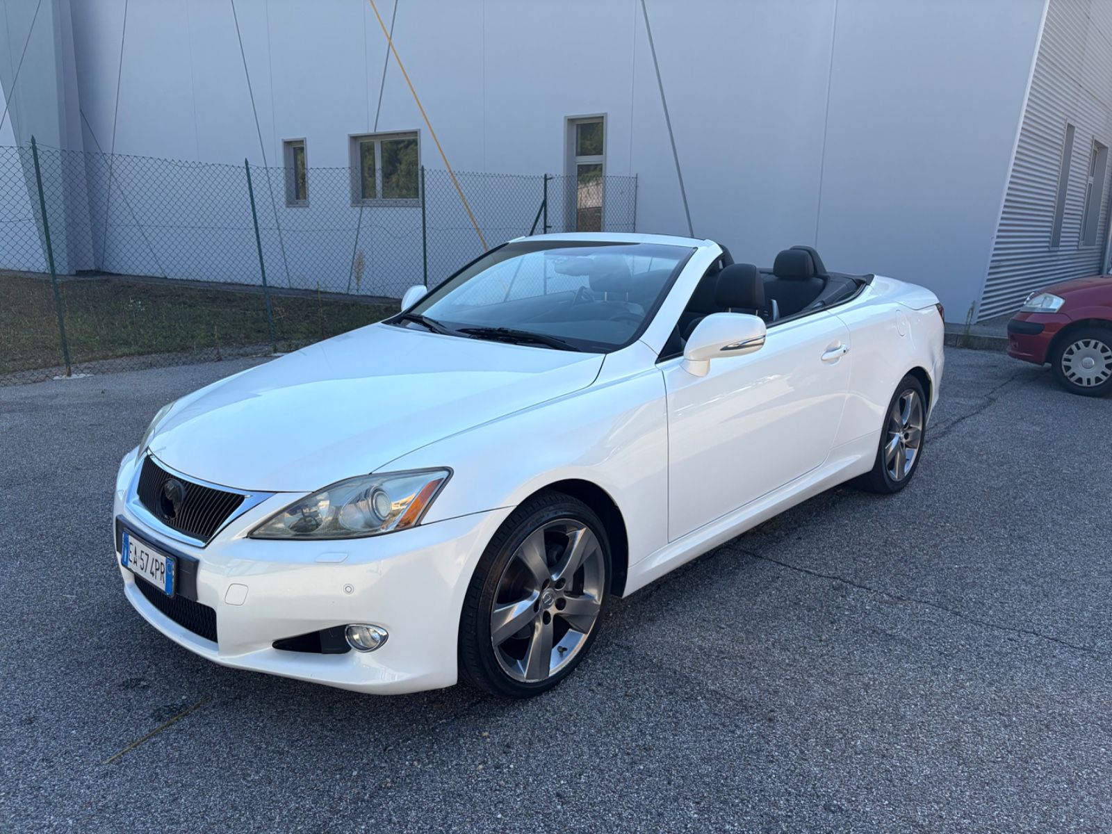 Lexus IS 250 250C Imperial Weiß