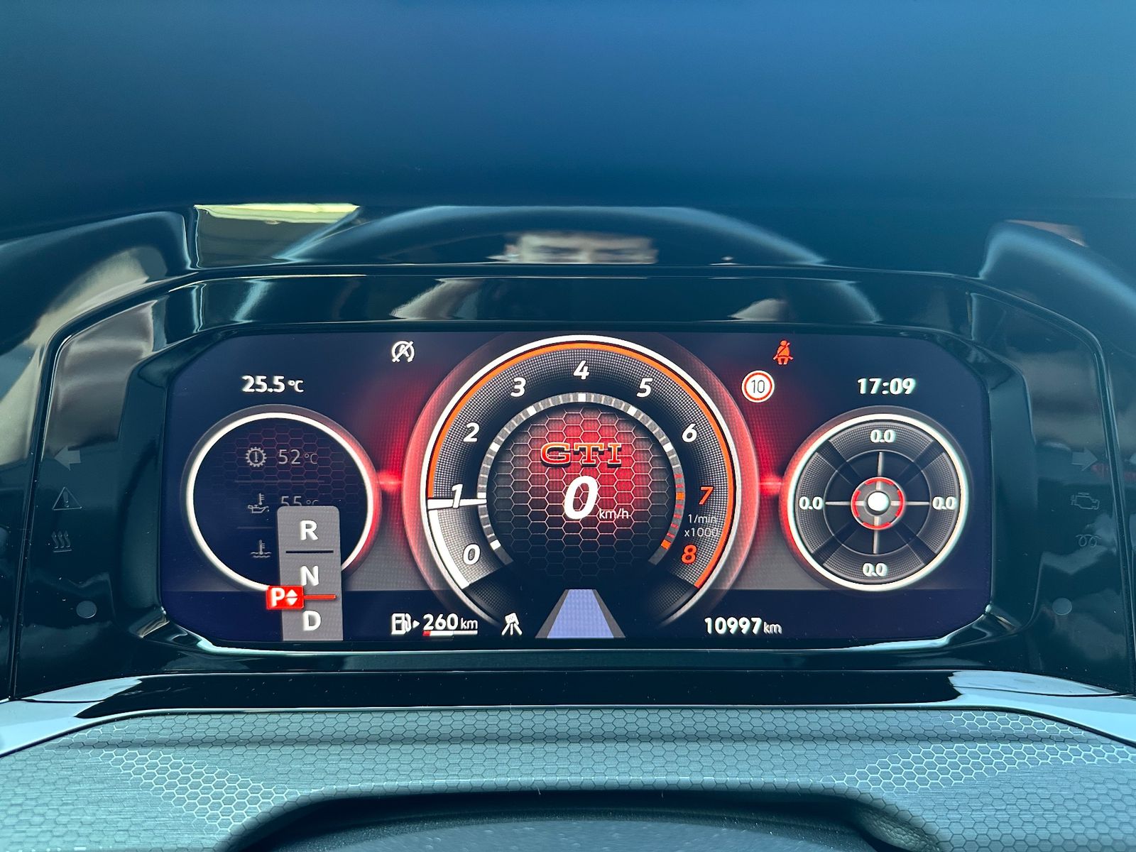 Fahrzeugabbildung Volkswagen Golf GTI 2.0 TSI DSG NAV+MATRIX+ACC+HUD+VCOCK+PP