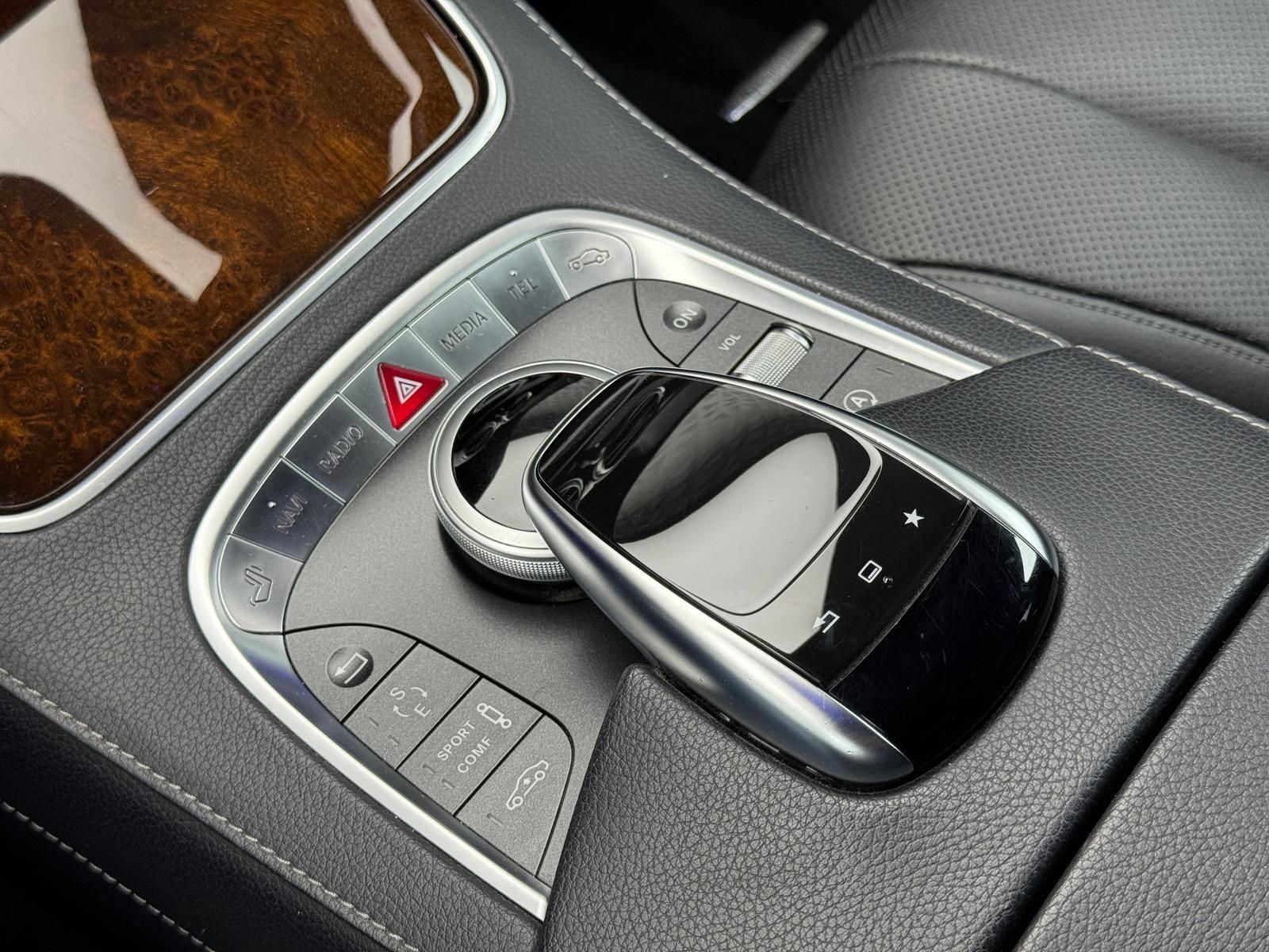 Fahrzeugabbildung Mercedes-Benz S 350d AIRMATIC/DISTRO/BURMESTER/KEYL/SOFTC/360°